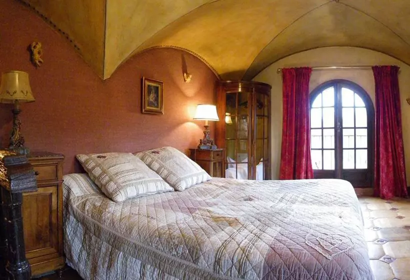 Chateau Hotel La Vignette Haute