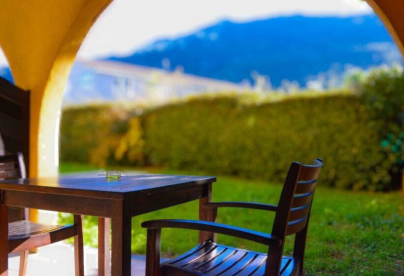 هتل Best Western Gemenos En Provence