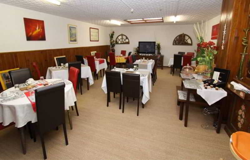 Brit Hotel Hermitage