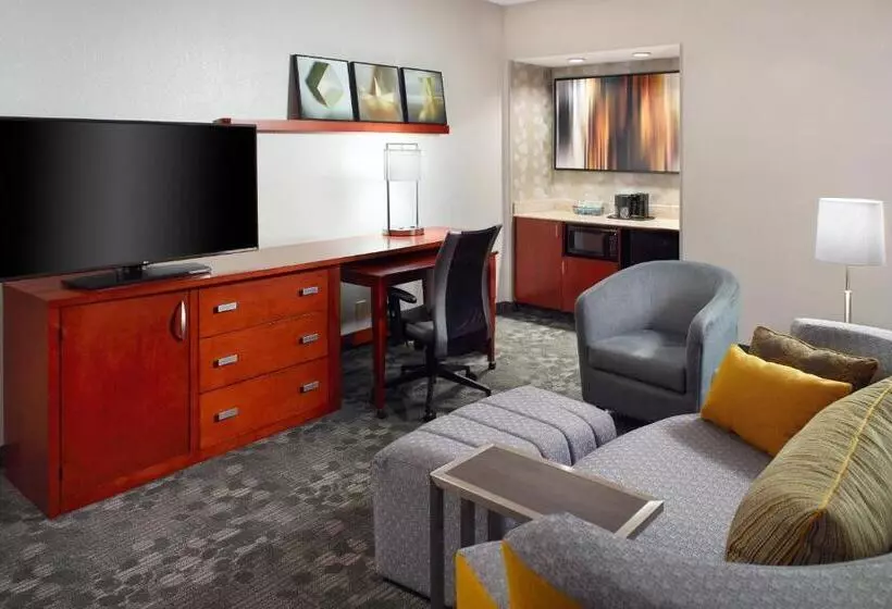 酒店 Courtyard By Marriott Greensboro
