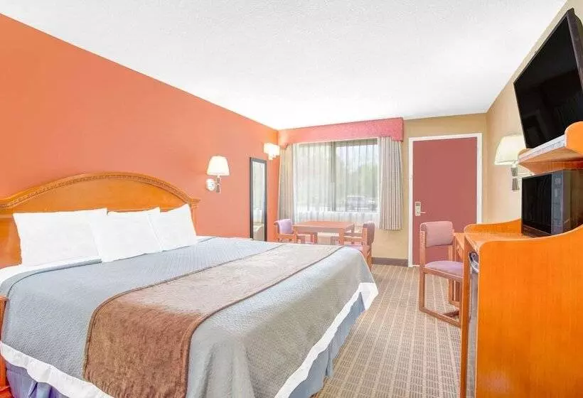 Отель Days Inn By Wyndham Elko