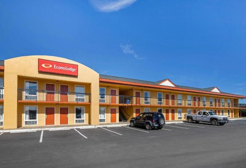 בית מלון כפרי Econo Lodge