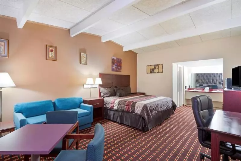 هتل Knights Inn Fayetteville   Fort Bragg