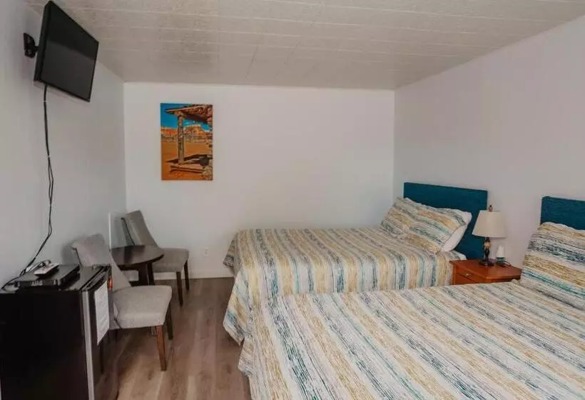 酒店 Lamplighter Lodge