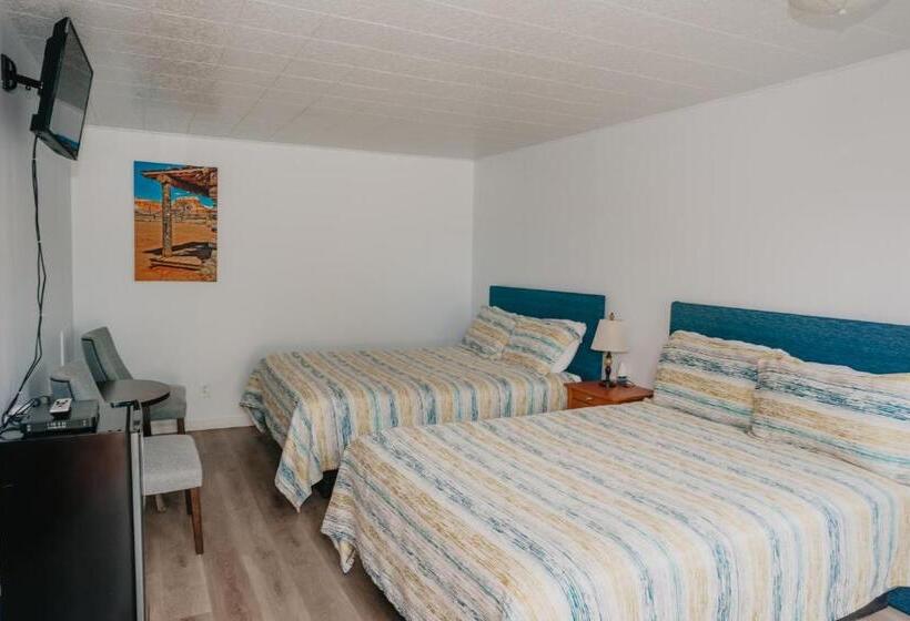 בית מלון כפרי Lamplighter Lodge