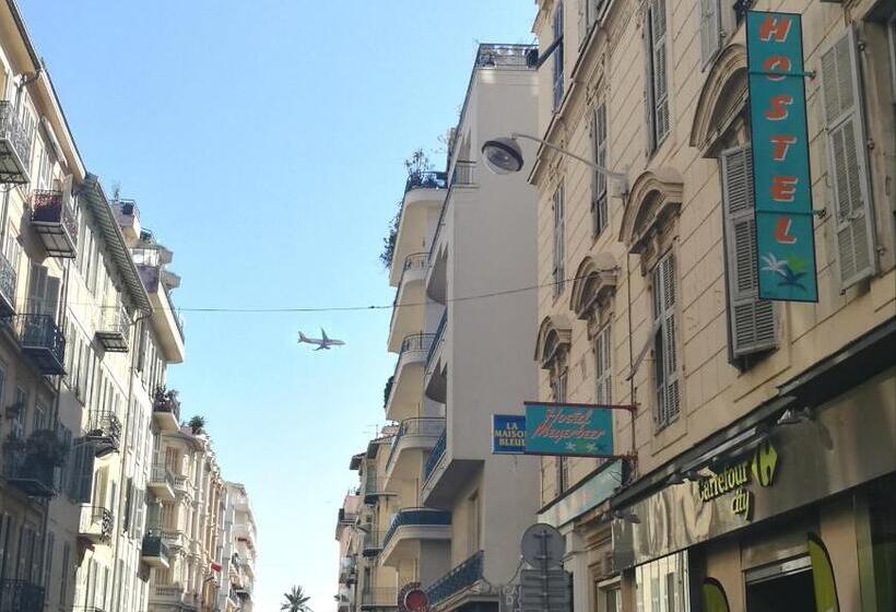 هتل Meyerbeer Beach