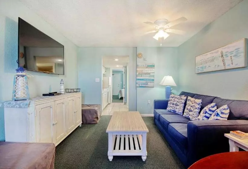 Blue Water Resort 1103