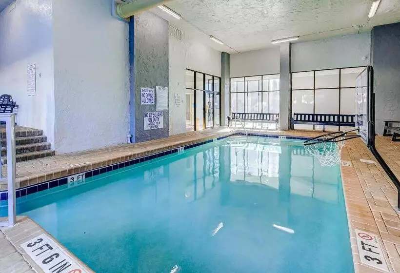 Blue Water Resort 1103