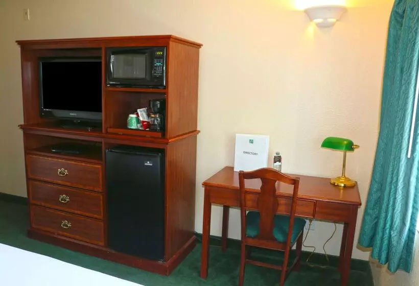 호텔 Guesthouse Inn & Suites Kelso/longview