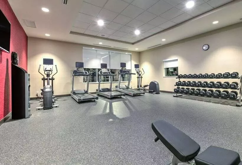 ホテル Home2 Suites By Hilton Tulsa Airport