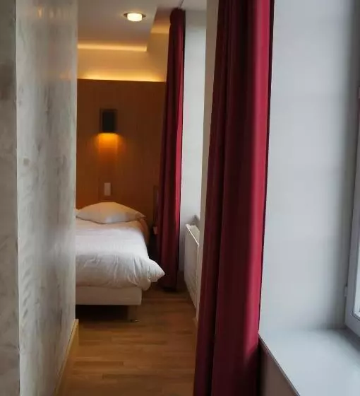 Отель Hôtel Restaurant Mont Sainte Odile