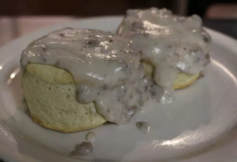 酒店 O'cairns Inn And Suites