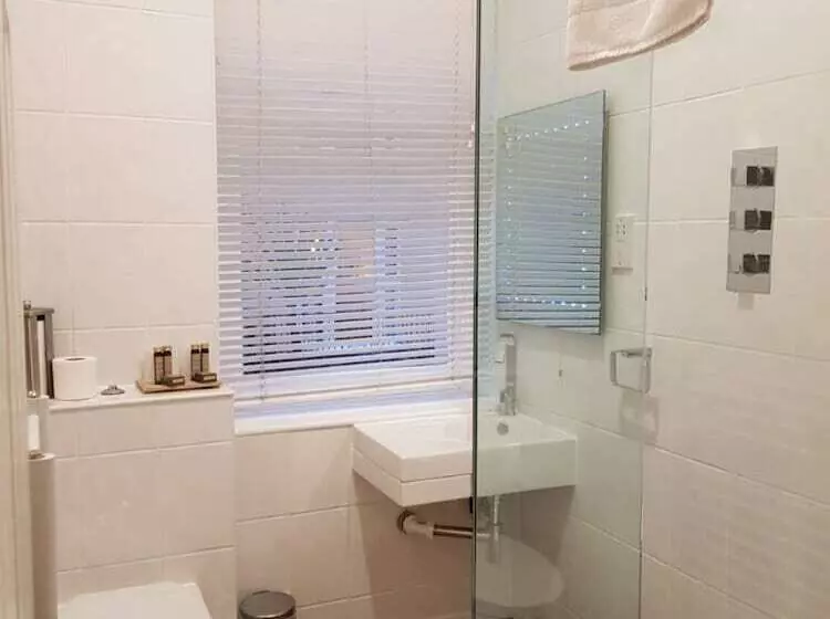 فندق Paskins Town House