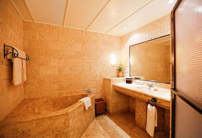 Hotell Plantation Bay Resort And Spa