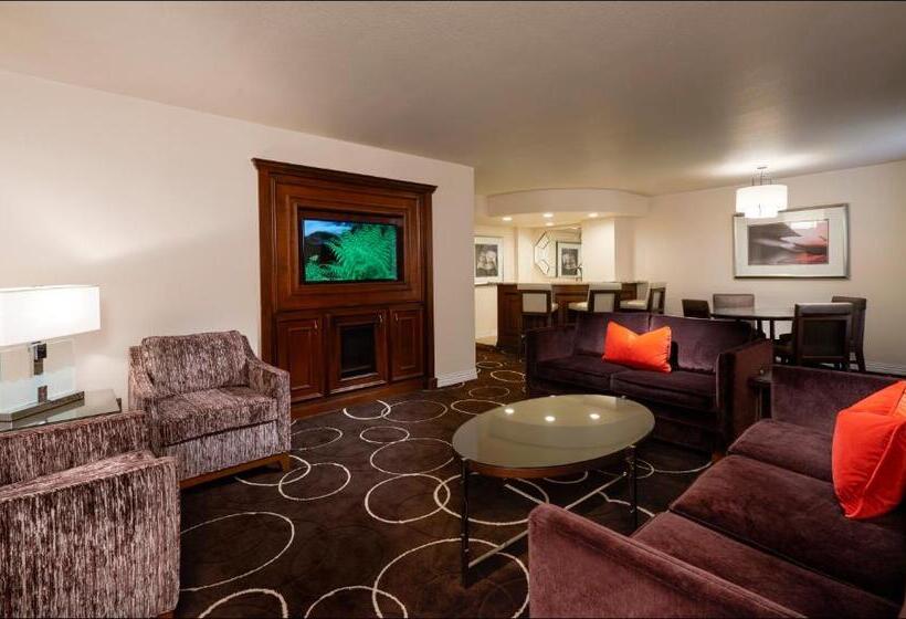 Sunset Station Hotel & Casino