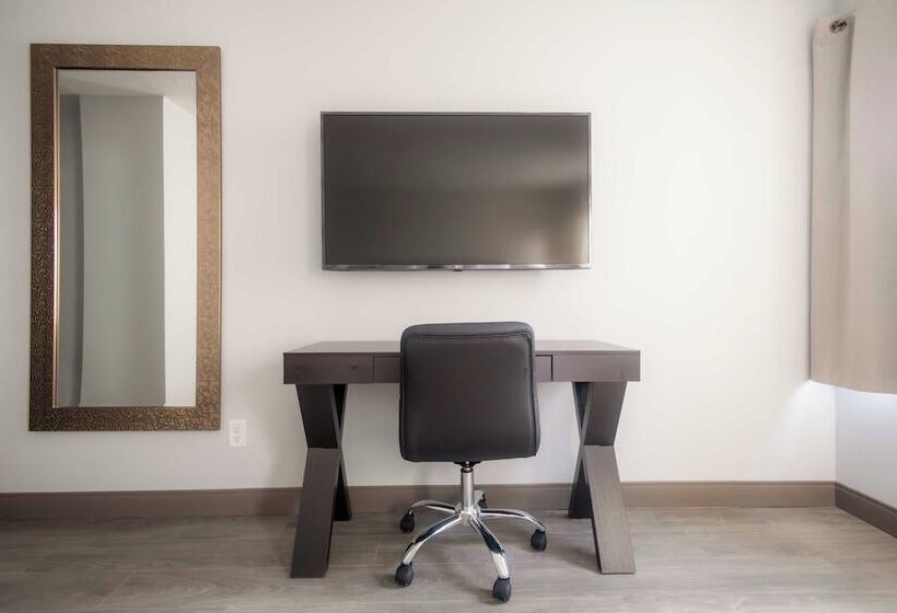 בית מלון כפרי Westborough Inn