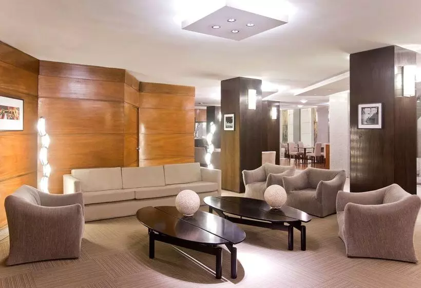 호텔 NH Córdoba Panorama