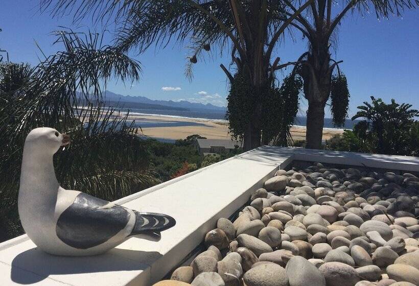 בית מלון כפרי Room With A View