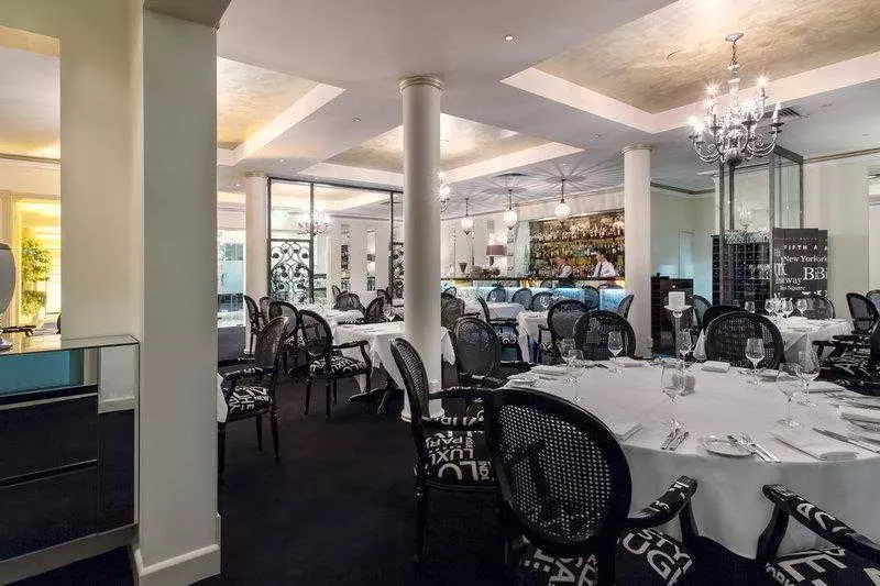 فندق The Carrington