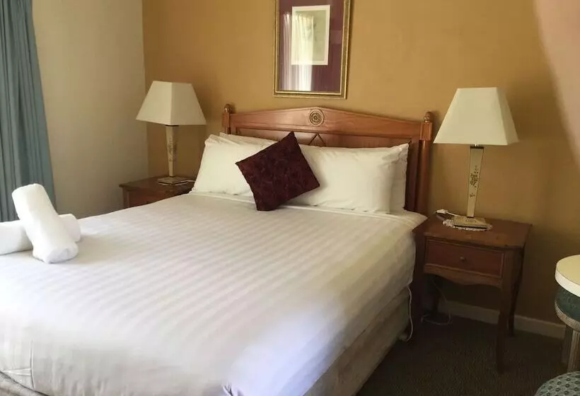 בית מלון כפרי Aberdeen Motor Inn