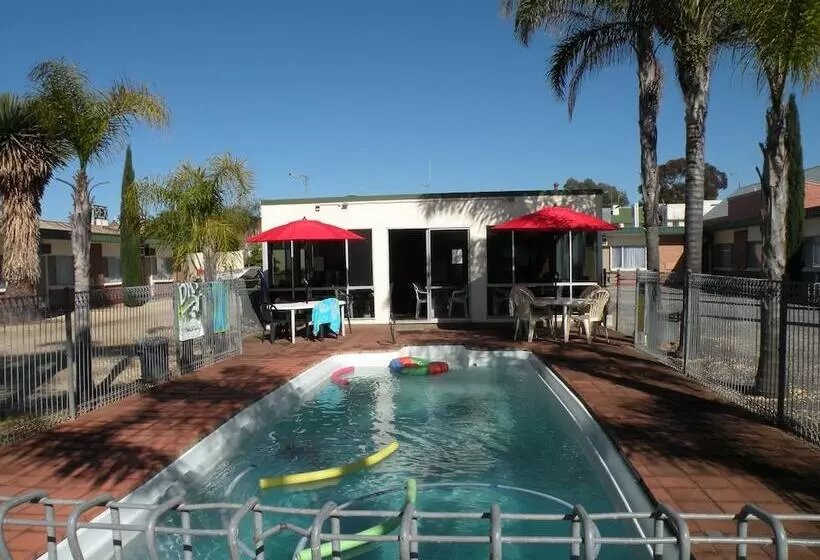 酒店 Corowa Motor Inn