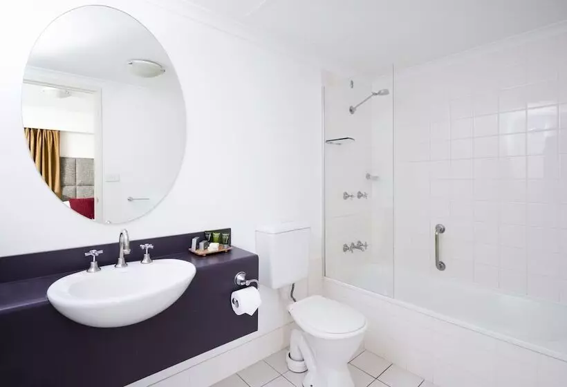 בית מלון כפרי Mantra On Northbourne