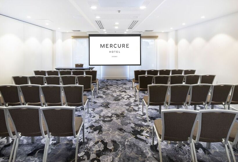 בית מלון כפרי Mercure Sydney