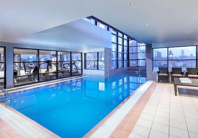 בית מלון כפרי Mercure Sydney