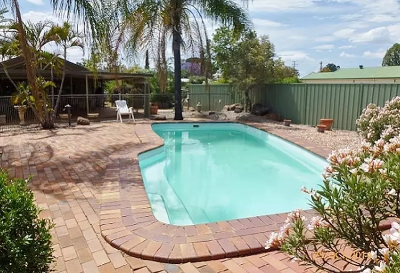 酒店 Merino Motor Inn