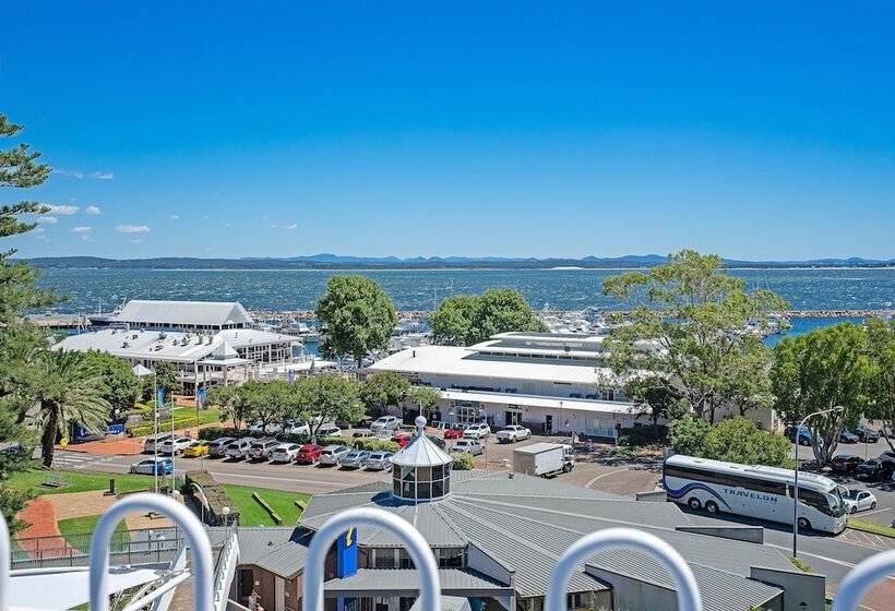 Nelson Towers Motel & Apartments