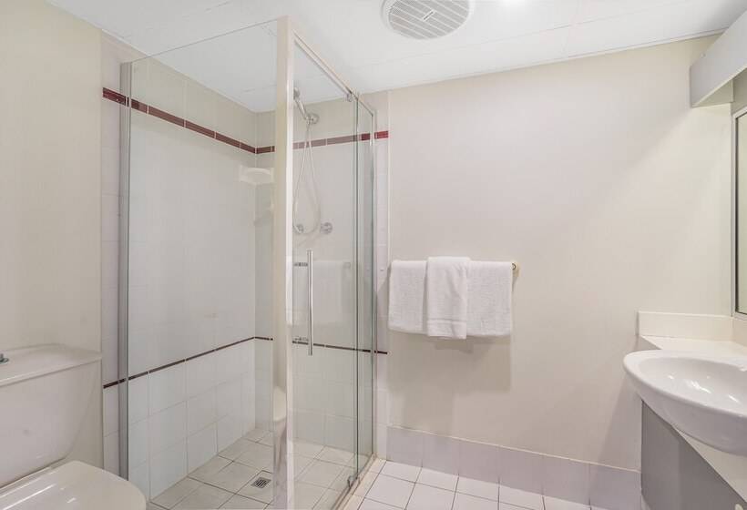 Nelson Towers Motel & Apartments