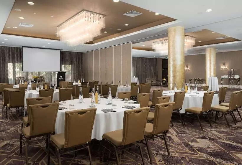 Отель Rydges South Bank Brisbane