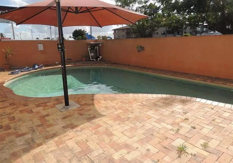 호텔 Sugar Country Motor Inn