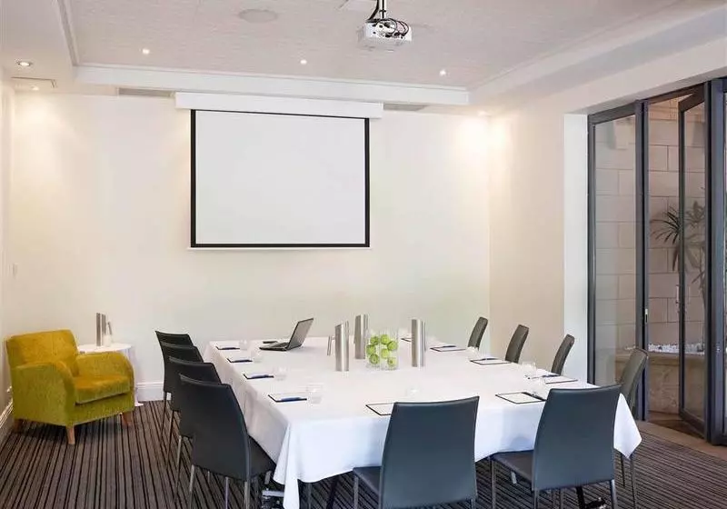 Отель The Sebel Quay West Brisbane