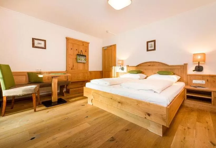 Wellness & Sporthotel Alpenhof