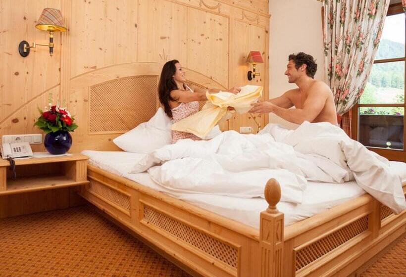 Wellness & Sporthotel Alpenhof