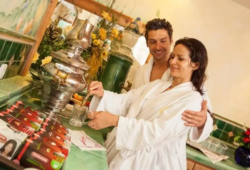 Wellness & Sporthotel Alpenhof