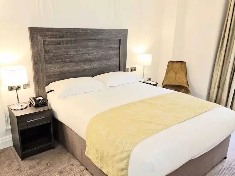 ホテル Astor Court