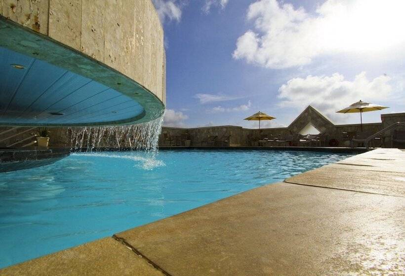 هتل Atlante Plaza