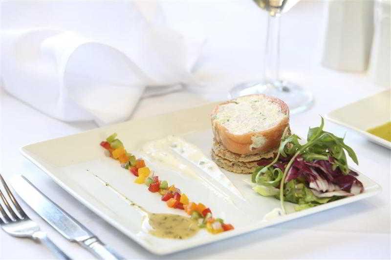 Barons Court Hotel Walsall