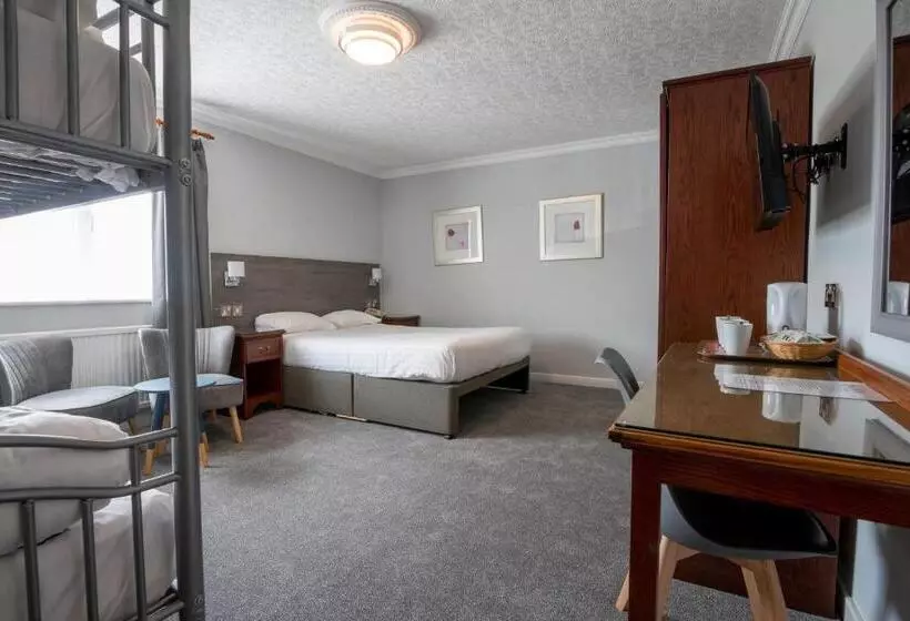 בית מלון כפרי Beaufort Park