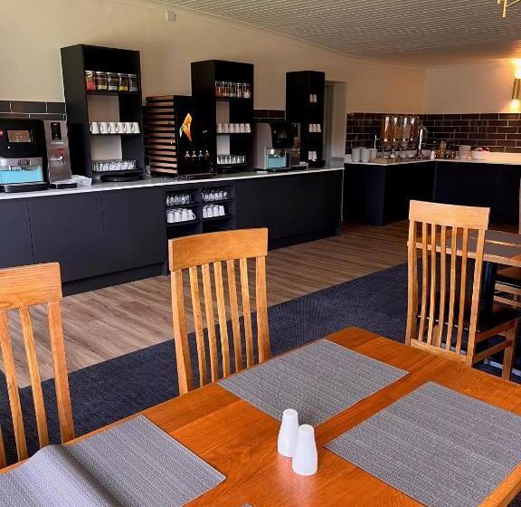 ホテル Beaufort Park