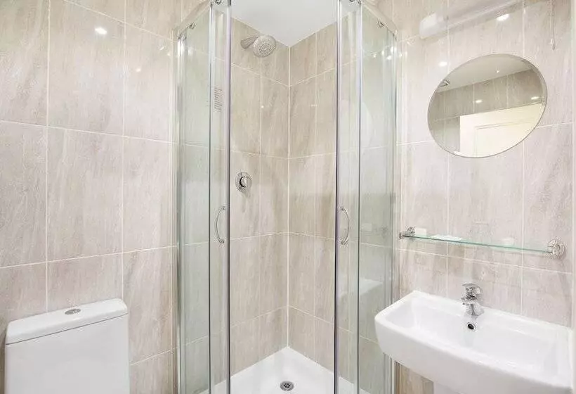 בית מלון כפרי Park Avenue Bayswater Inn Hyde Park