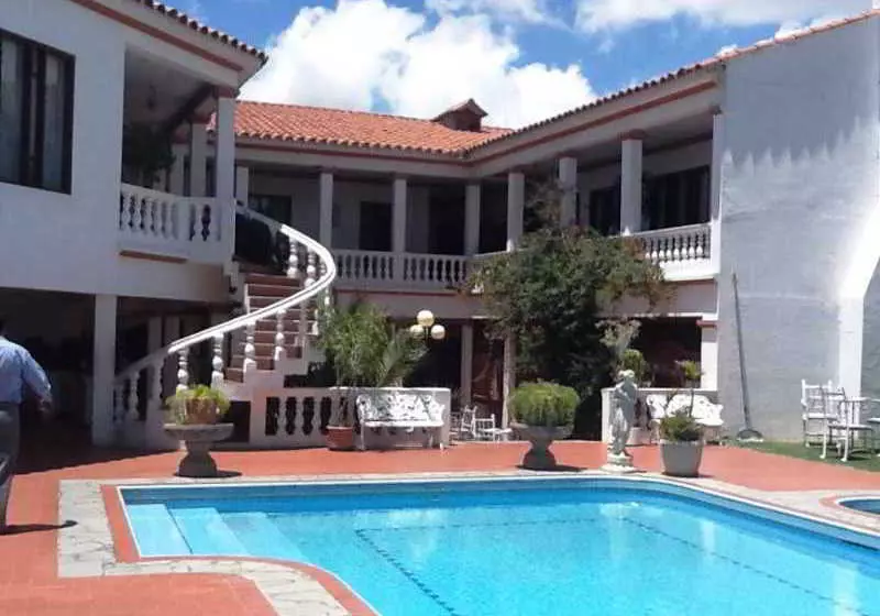 هتل Real Audiencia