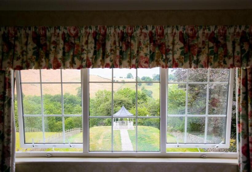 호텔 The Izaak Walton Country House