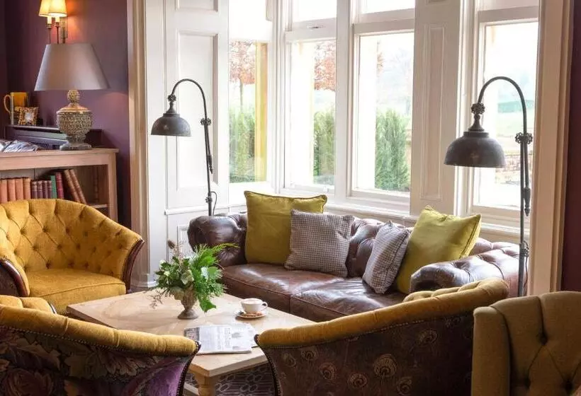 ホテル Burley Manor