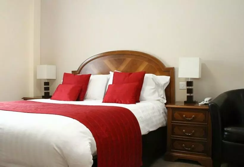 Отель Exeter Court