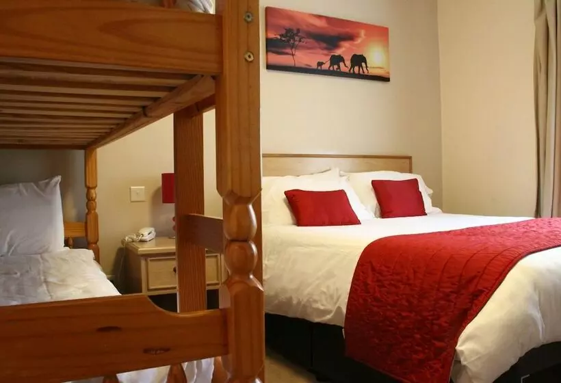 Отель Exeter Court