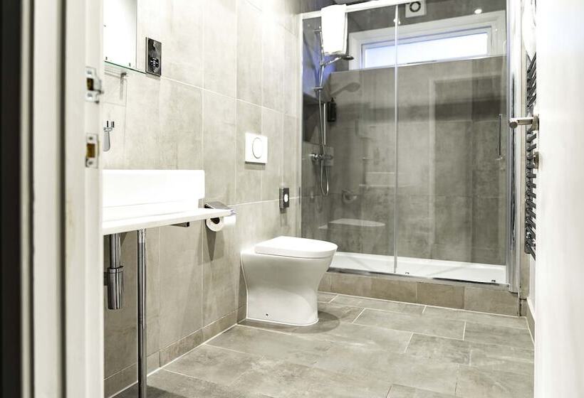 هتل Heeton Concept Kensington London