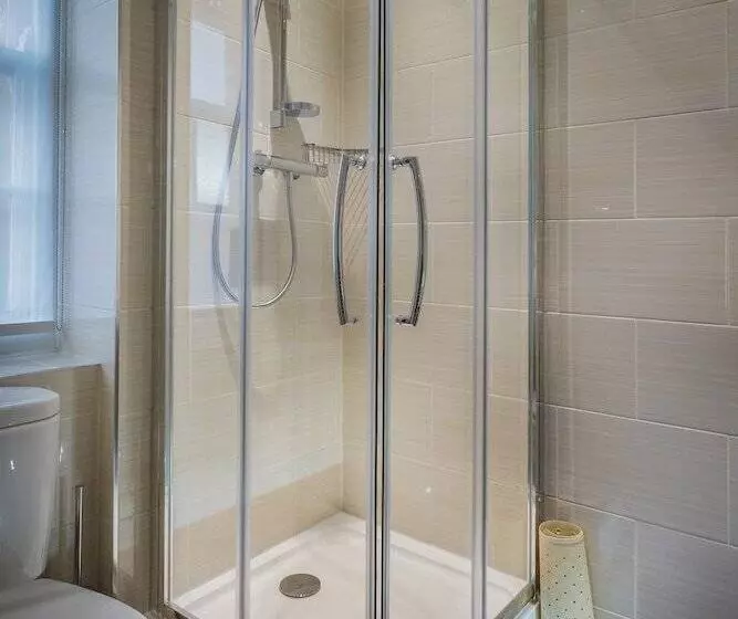 The Golden Fleece Hotel, Thirsk, North Yorkshire